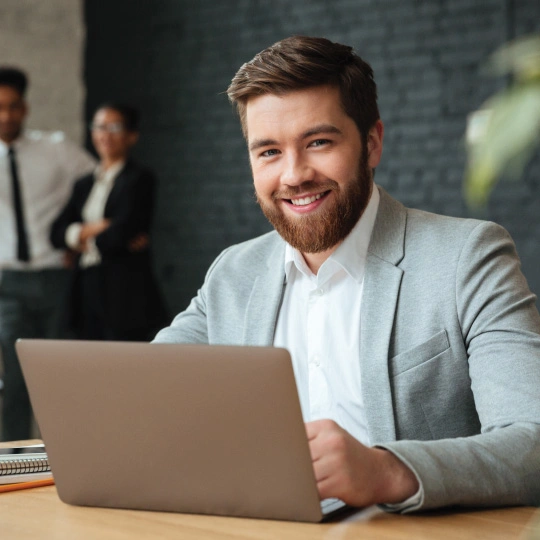 Viktor-Schneider,-Italy